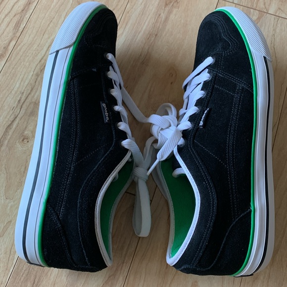 Globe Taj Burrow Black and Green Skate Sneakers - Picture 6 of 13